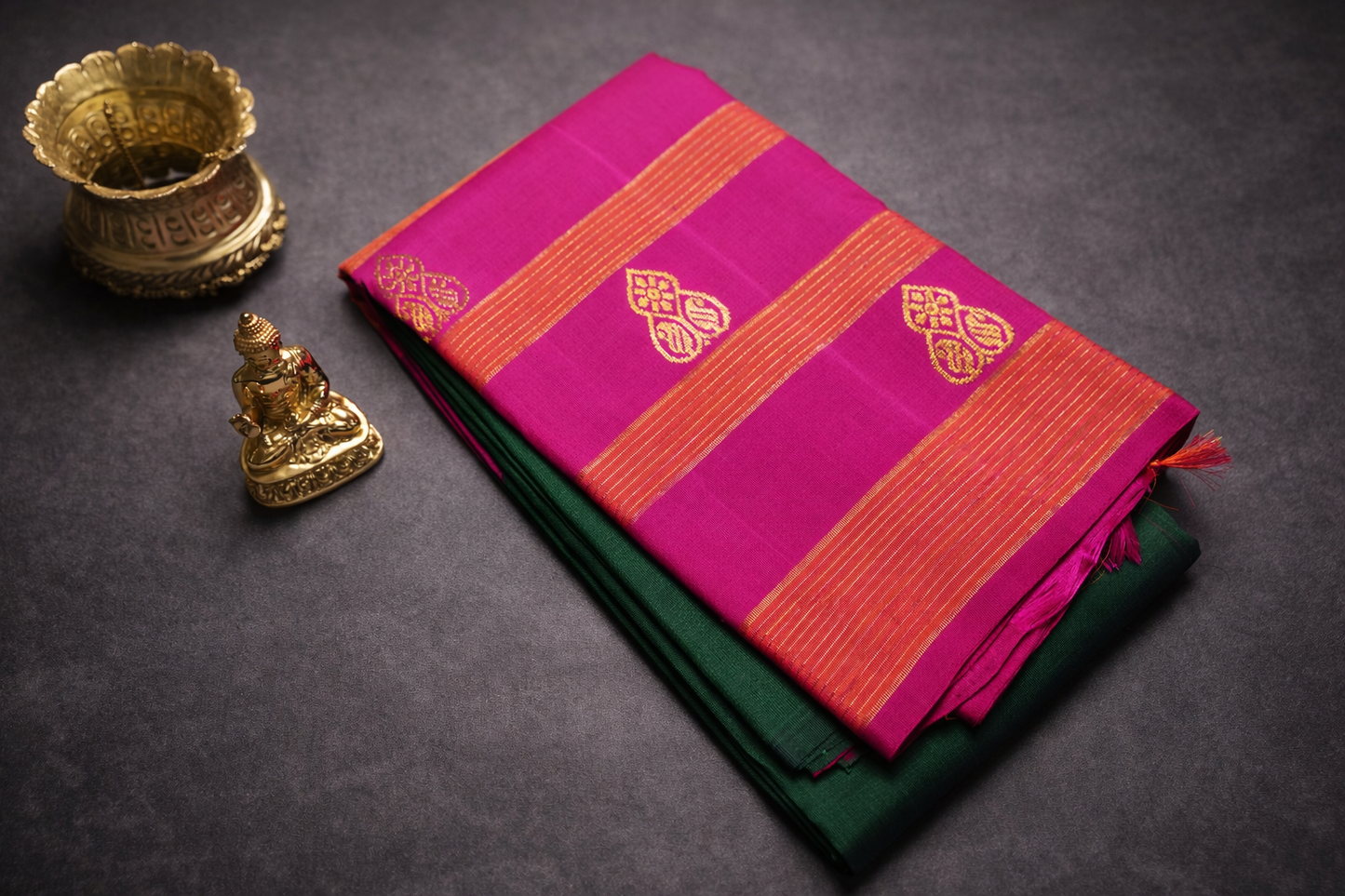 Elegant Green & Pink Traditional Silk Saree with Zari Border and Designer Pallu